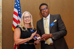 SBrowardBar_PresInstall22_JBlautPhoto-4845